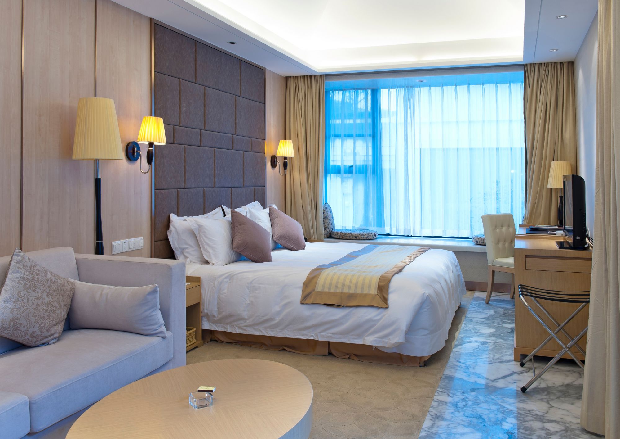 איך בוחרים בית מלון